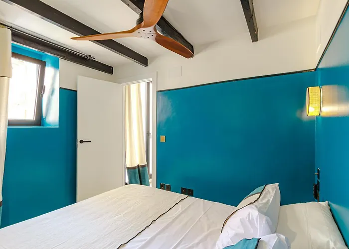 Spacious And Luxurious Mezzanine In Historic Center Apartamento