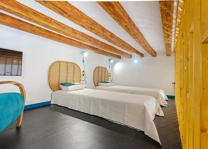 Spacious And Luxurious Mezzanine In Historic Center *