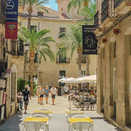 Spacious And Luxurious Mezzanine In Historic Center