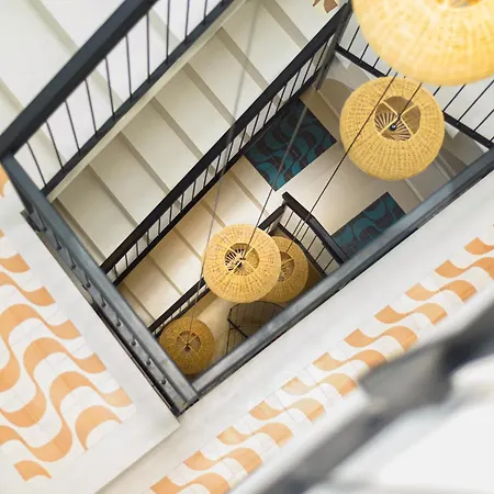 Spacious And Luxurious Mezzanine In Historic Center