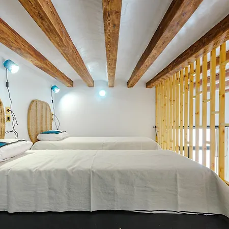 Spacious And Luxurious Mezzanine In Historic Center Apartment